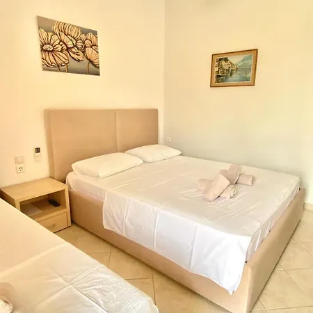 Hotel Foti