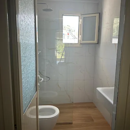 Foti Hotel Himare