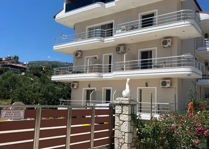 Foti Hotel